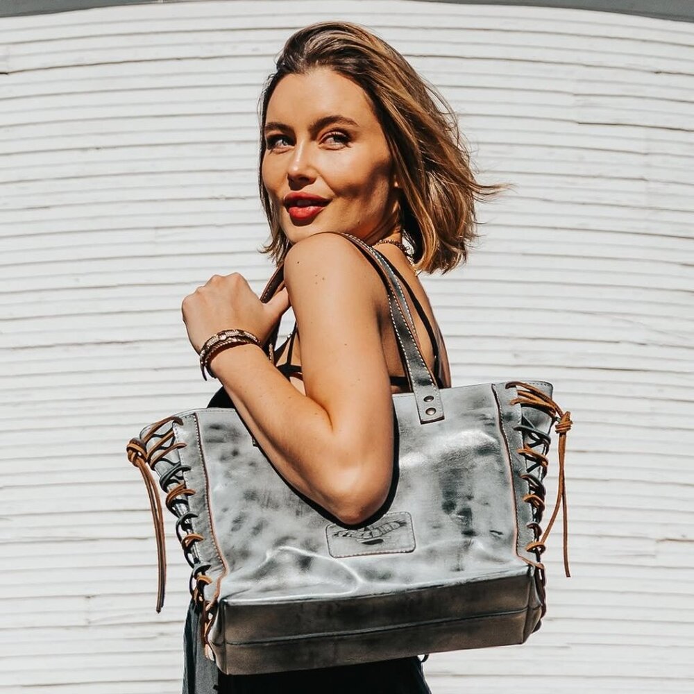 *New* Stunning Freebird Tribe Handbag, Ice color